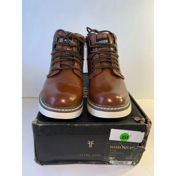 .557 Frye Brown Boots, Beacon Lace Up, 9 Mens - Picture 2 of 6
